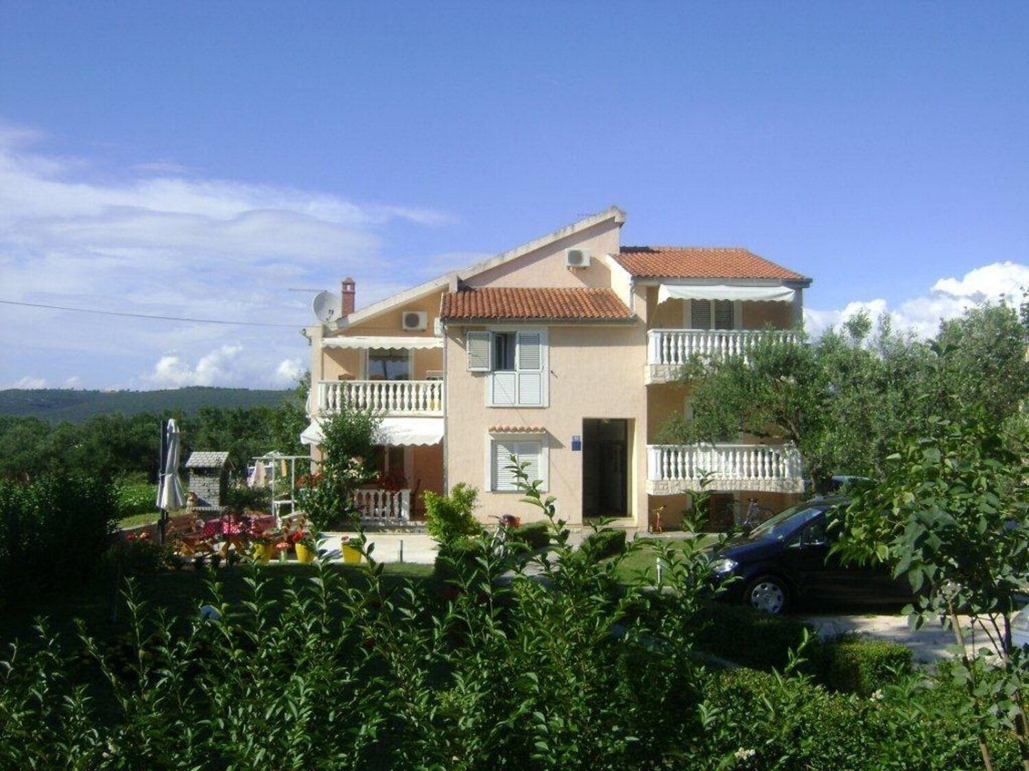 Apartments Darko - 30 M From Beach Sukošan Kültér fotó